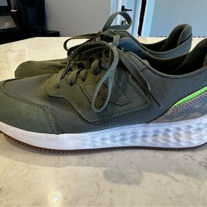 New Balance Women’s Fresh Foam X70 V1 Sneaker 8